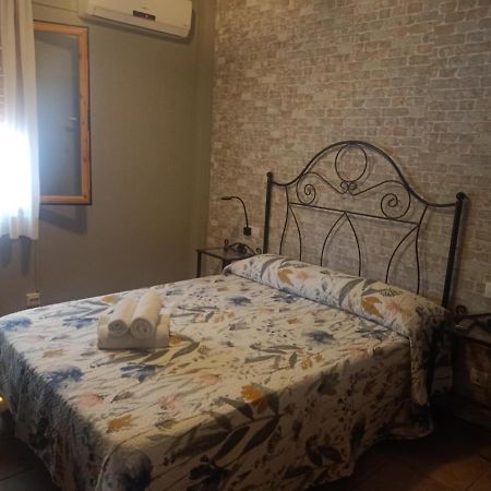 Vivienda Paula Appartement Arroyo Frio Buitenkant foto